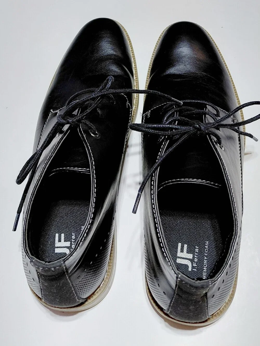 JF J. FERRAR Gilbert Men's Black Lace-Up Memory Foam Chukka Boot Size 9.5M